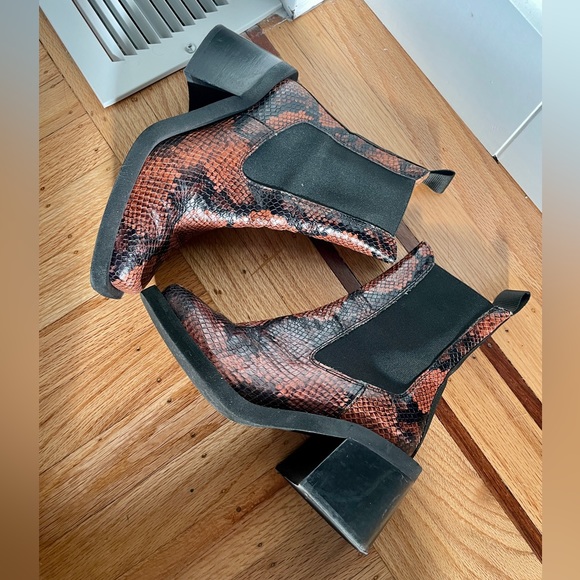 GANNI Snake Embossed Boots - Picture 5 of 6